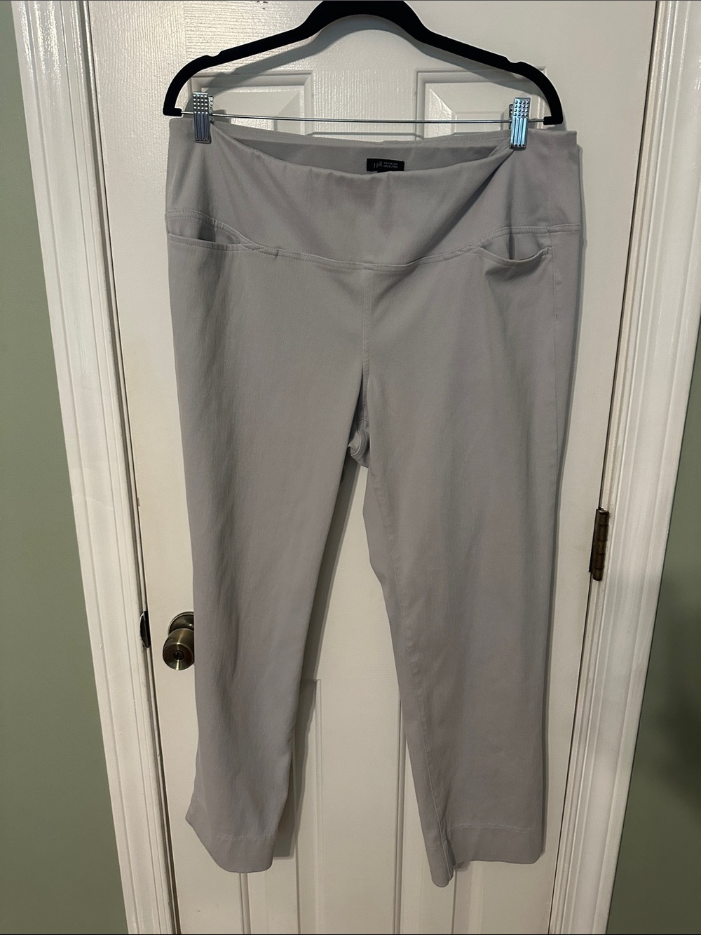 J. Jill Light Gray Straight-Leg Pull-On Pants